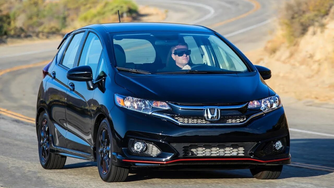 Honda fit 2018. Хонда фит 2018г. Honda Fit Sport 2018. Honda Fit 2018 Hybrid.