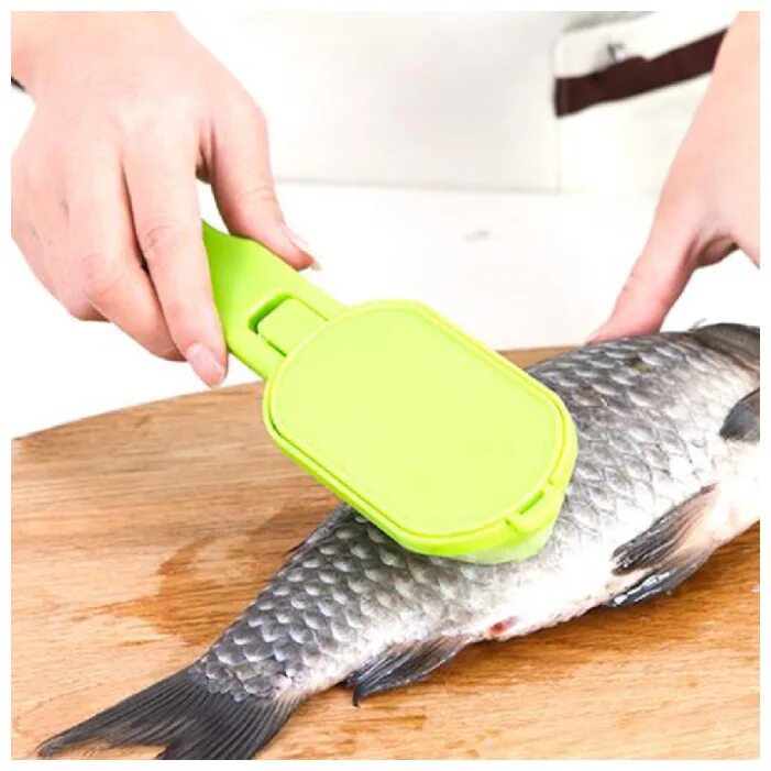 Чистка для рыбы купить. Приспособление для чистки рыбы. Нож для чистки рыбы. Скребок для чистки рыбы. Щетка для чистки рыбы от чешуи.