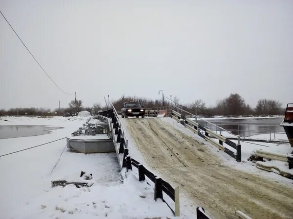 Уровень клязьмы во владимире. Вязники Клязьма Понтонный мост. Понтонный мост Вязники. Наплавной мост Вязники. Мост через Клязьму в Вязниках.