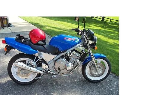 Honda cb 1