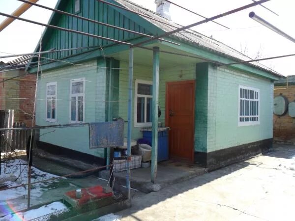 Станица жилье. Станица жилье. Дом краснодарский край станица новопокровская. Станица домики море. Станица жилье.