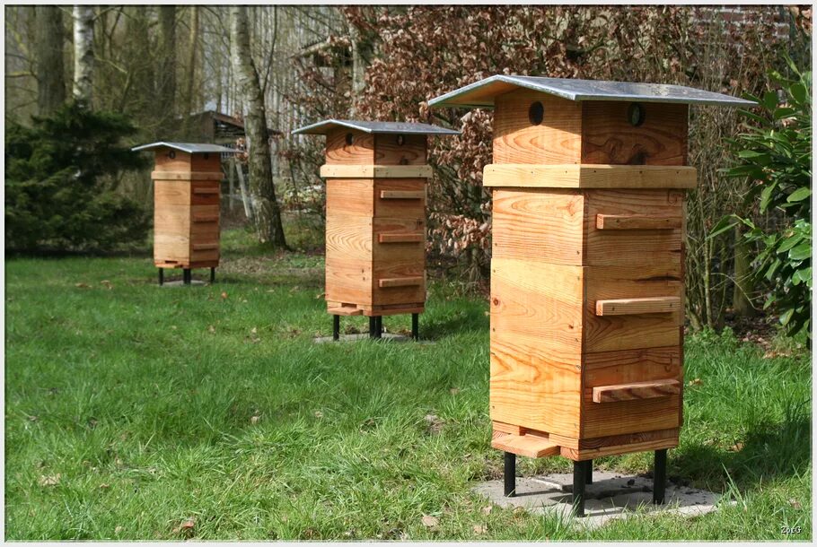 Декоративный улей для сада. Л. Улей или улий. Ульи для пчел. Старый улей.