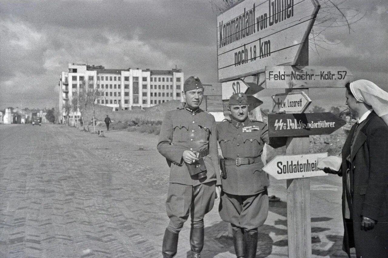 Оккупация 2023. Оккупация 2023. Немецкое кладбище гжатск. Оккупация 2023. Оккупация 2023.