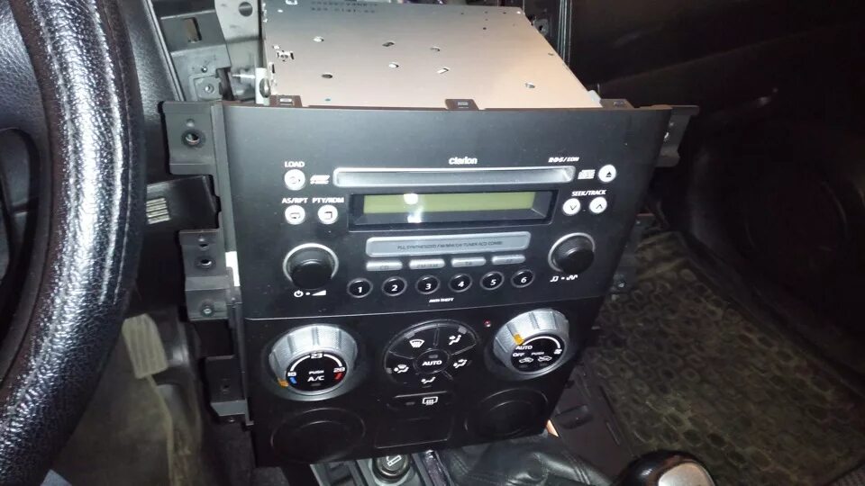 Как снять магнитолу сузуки свифт AUX к штатной голове Clarion PS для Suzuki SX4 Suzuki SX4 (1G), 1,6 л, 2008 го