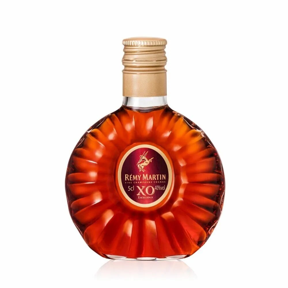 Реми Мартель коньяк. Remy martin 0.5