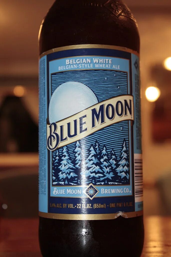 Пиво мун. Blue Moon Belgian White. Блю Мун пиво. Blue Moon Stout. Belgian White Beer.