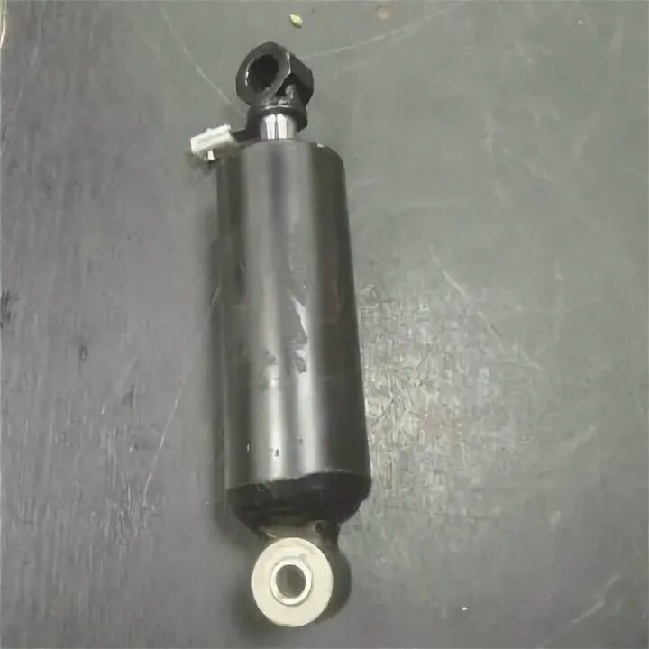 Амортизатор 11. Амортизатор под сиденье кмд 5320-6804672. Амортизатор сиденья вп6520 камаз-евро риат. 1060427 амортизатор камаз сиденья водителя grammer. Lc3422457000 амортизатор.