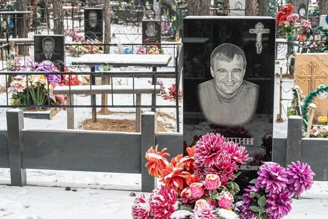 На чем ездили криминальные авторитеты после 90-х. Липецкая братва JLR Select Дзе
