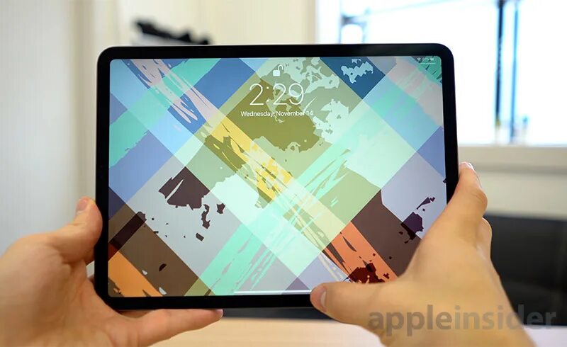 Айпад проблем. Ipad pro сломанный. ipad pro safari. ipad pro 11 ремонт. айпад в руках.