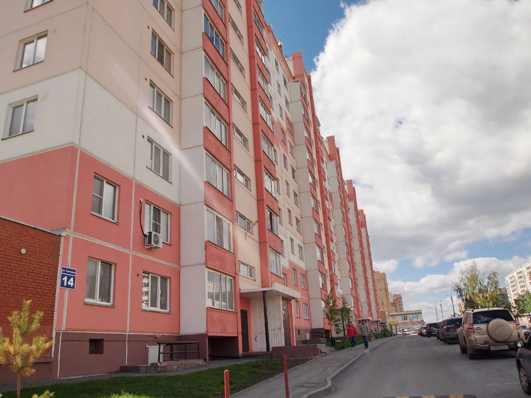 Тюленина 20 новосибирск. Квартиры омск тюленина. Тюленина 16/1. Wildberries ул. Сергея тюленина 14 омск.