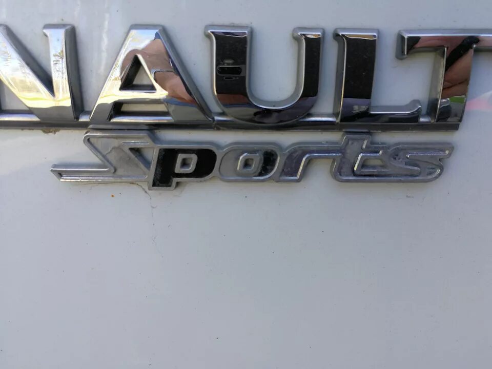 Шильдики рено логан 1. Шильдик логан. Шильдик логан 1. 6. Шильдик логан.