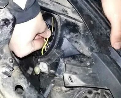 Замена лампы ближнего рено флюенс