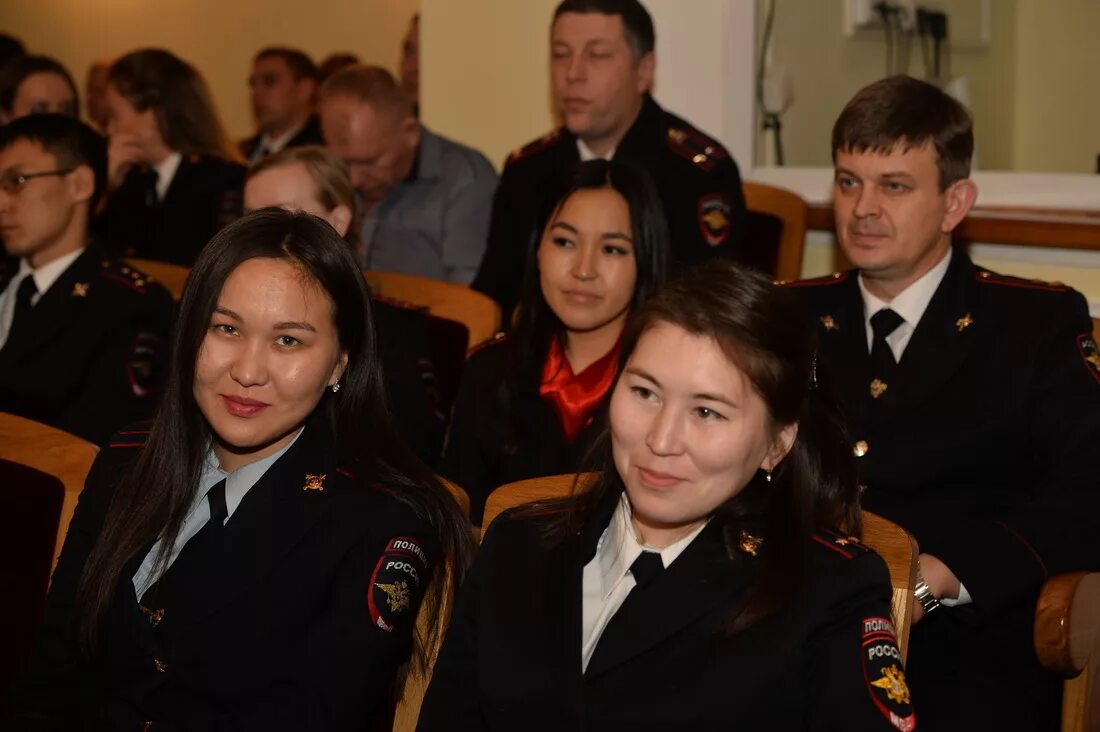 Начальник горно алтайск. Полиция Горно Алтайск. МВД Республики Алтай. ГОВД Горно-Алтайска. Сотрудники МВД по Горно Алтайску.