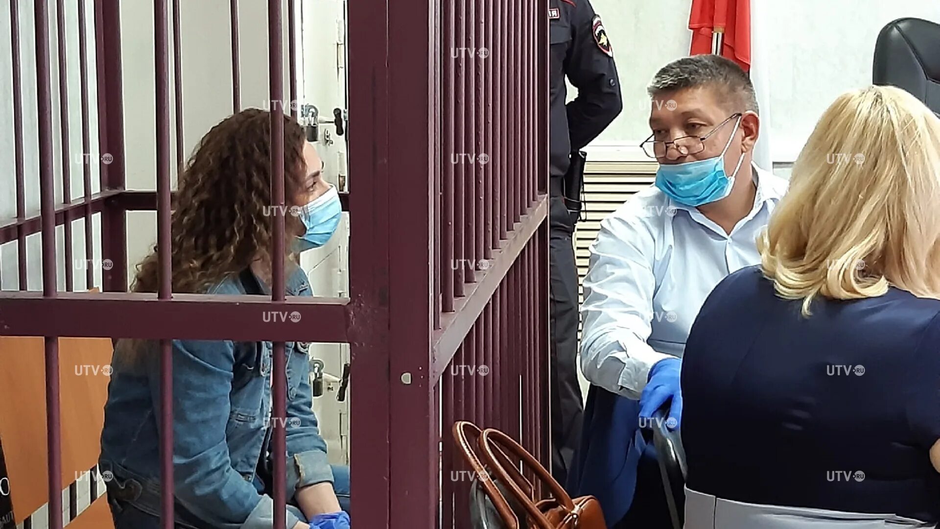 Хайруллин изменил жене. Луиза хайруллина суд. Луиза хайруллина суд. Женщина отсидевшая 20 лет колонии. Хайруллина украла 25 миллионов.