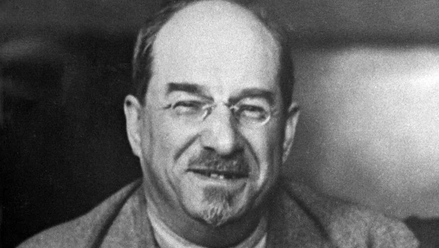 Луначарский нарком просвещения. Луначарский нарком просвещения. Луначарский нарком просвещения. Луначарский портрет. Луначарский нарком просвещения.