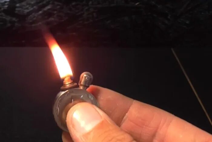 Почему взорвалась зажигалка. Фокус с зажигалкой. трюки с зажигалкой зиппо. зажигалка из монет. фокусы с зажигалкой обычной.