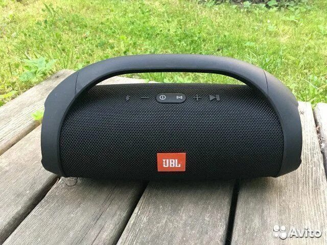 Jbl колонка с караоке. Колонка JBL Boombox. Колонка JBL Бумбокс 4. JBL Бумбокс 5000. Колонка JBL Boombox реплика.