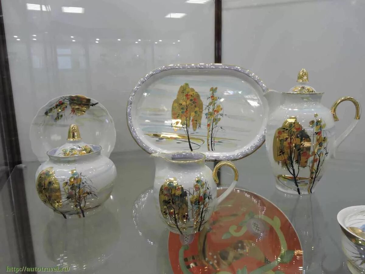 Ликино фарфоровый завод. Ликино-дулево фарфоровый завод музей. Ликино фарфоровый завод. Ликино фарфоровый завод. Дулевский фарфор музей.