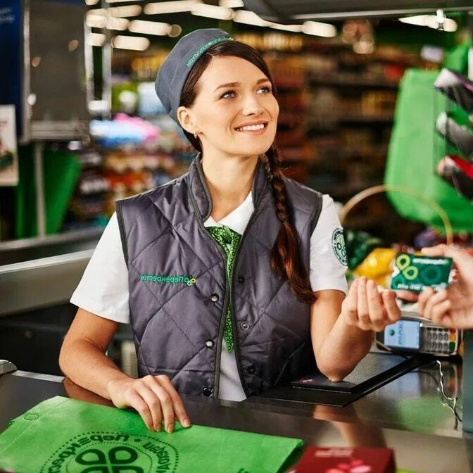 Самые свежие вакансии продавец. Продавец. кассир. кассир перекресток.