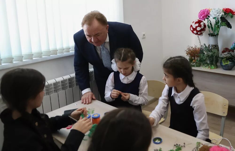 Гайрбек юрт. Оренбург южный школа 63. Школа 63 орск. Школа 63 оренбург. Школа берд юрт.