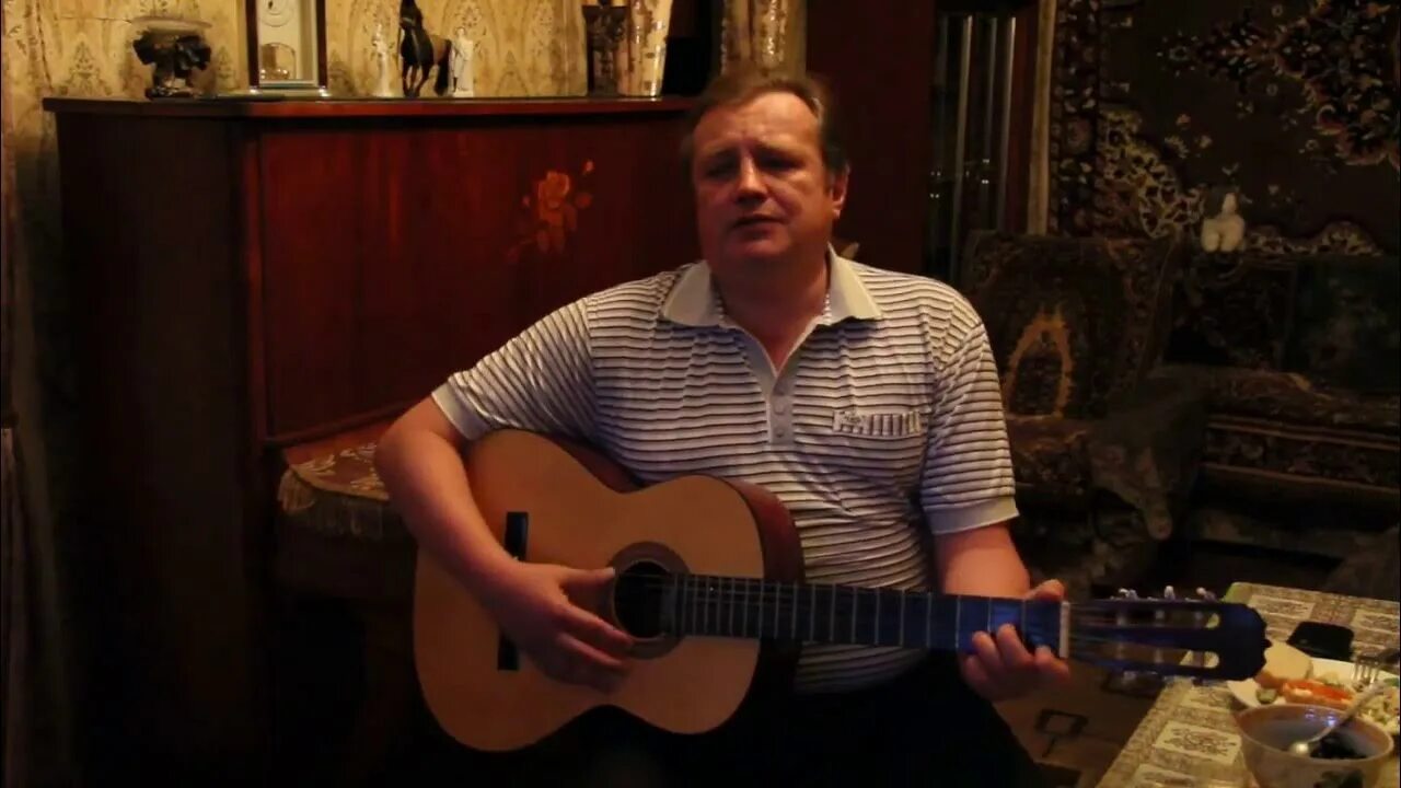 Генералы песчаных карьеров песня португальский. Генералы песчаных карьеров. песня ермилов генералы песчаных карьер. генералы песчаных карьеров песня на гитаре. генералы песчаных карьеров 2002.