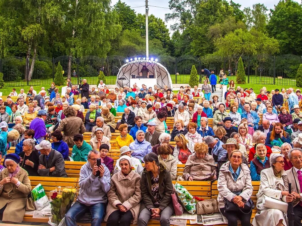 Сегодня провели мероприятие. Парк Сокольники. Парк Сокольники фестиваль. Парк Сокольники мероприятия. Фестивальная площадка в Сокольниках.