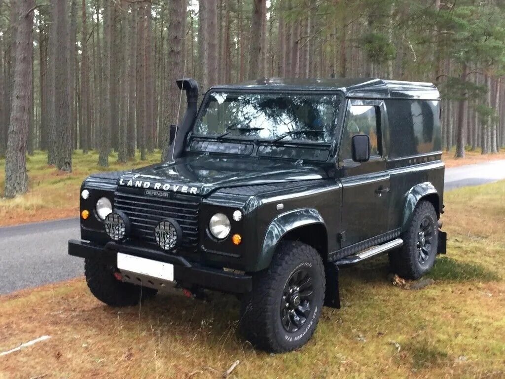 Defender 090. Ленд Ровер Defender 90. Ленд Ровер Дефендер 2. Ленд Ровер Дефендер 90 2022. Дефендер 1969.