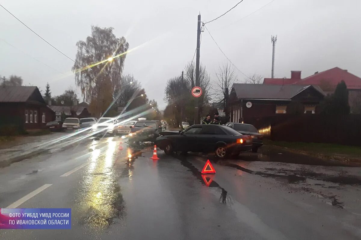 ДТП на Ивановской улице. Вчерашняя авария в Иваново. 18 октября 2014
