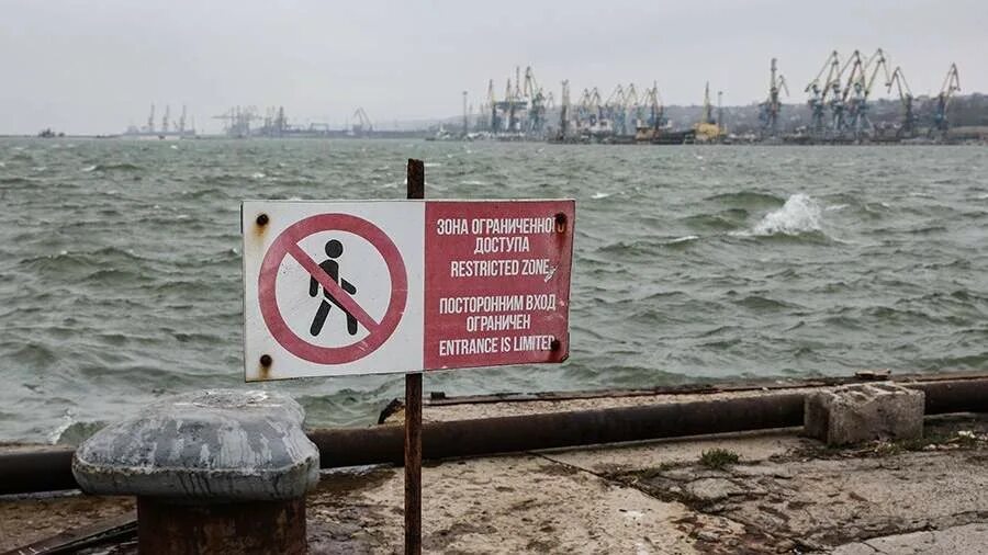 Украинские Порты в Азовском море. Херсон море. Азовское море сейчас. Ресурсы Азовского моря.