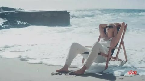 Looking for the summer перевод