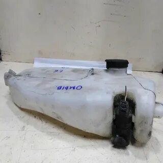 Рено сандеро степвей бачок омывателя