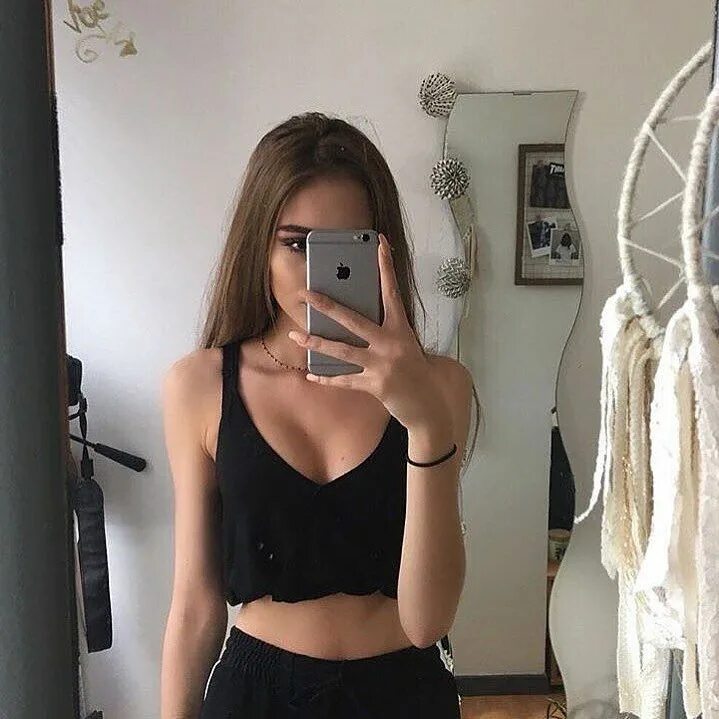 Selfie mirror