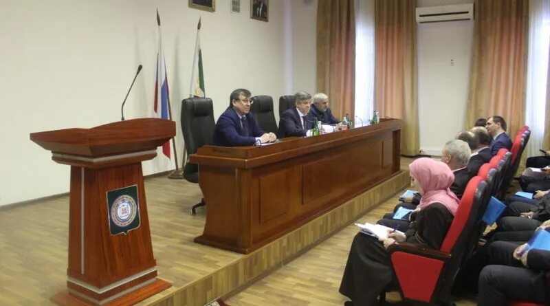 Чеченстат. Чеченстат. Чеченстат чеченской республики руководитель. Руководитель чеченстат дигаев. Чеченстат.