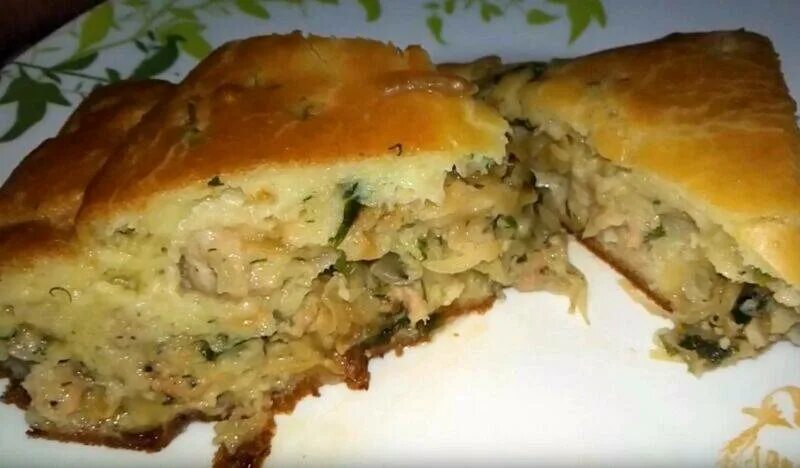 Пирог с капустой и грибами на кефире. Заливной пирог с капустой и фаршем в духовке. заливной пирог с капустой и фаршем на кефире в духовке. заливной пирог с фаршем в духовке. наливной капустный пирог.