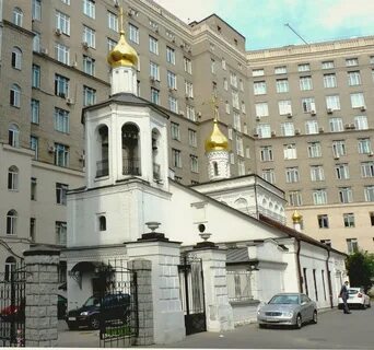 Средний храм