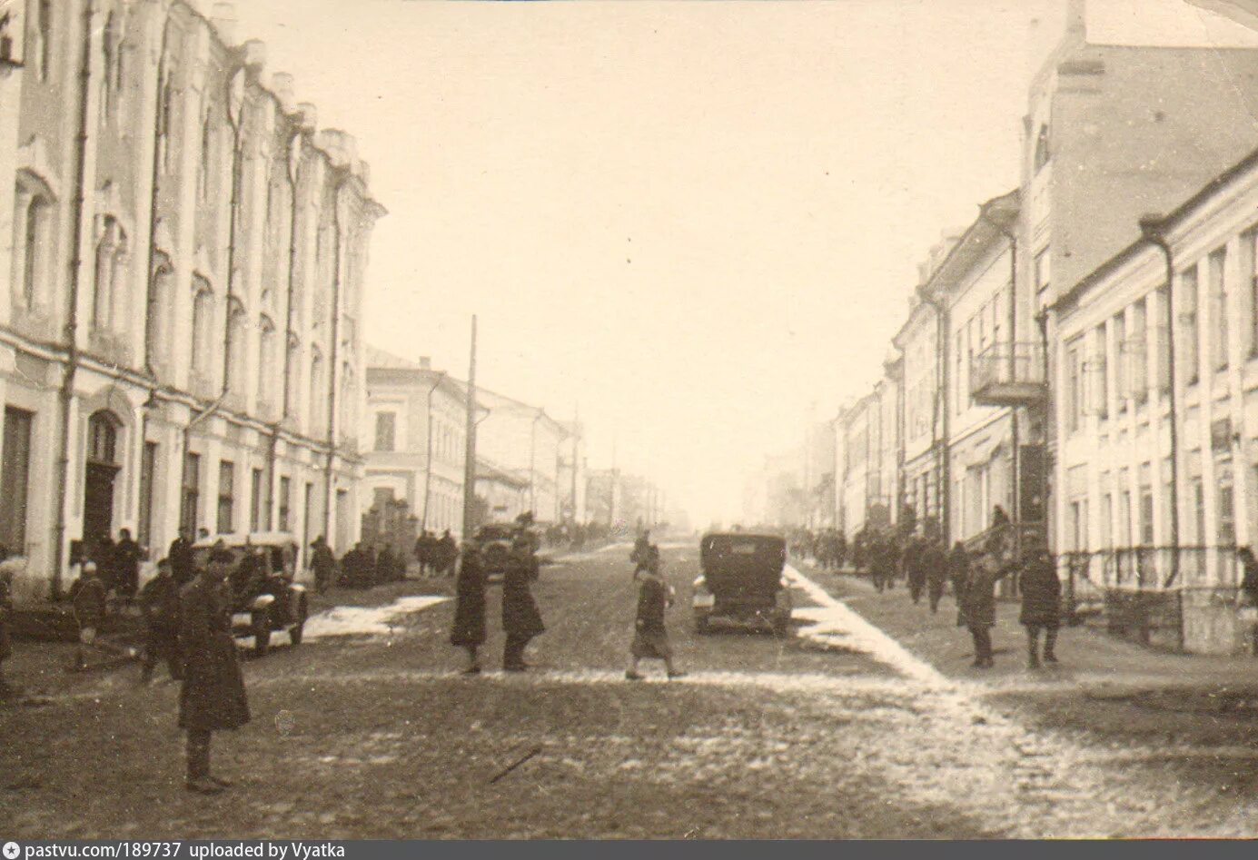 Вятка после 1934 года. Город Киров 1934 год. Коммуны Киров. Вятка. Улица Коммуны. Город Вятка в 1934.