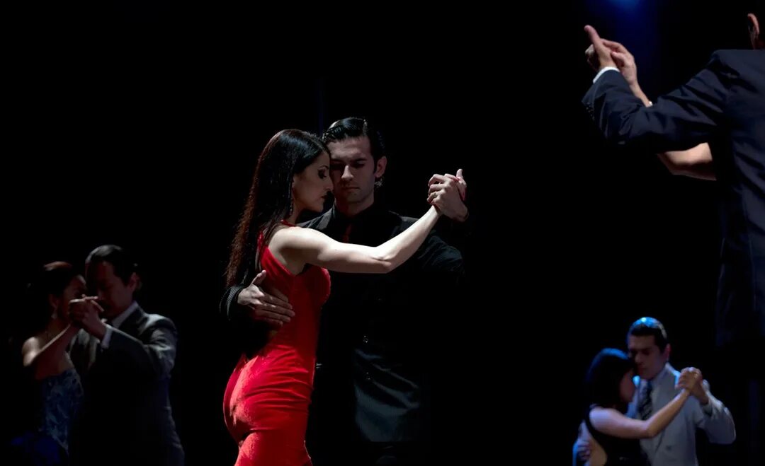 Tango desi