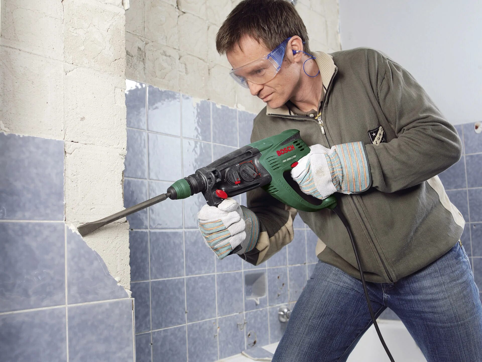 Bosch PBH 2800 re. Перфоратор Bosch PBH 2800 re. Перфоратор Bosch PBH 3000-2 fre. Перфоратор Bosch PBH 2900 re патрон. Ремонтные работы шум