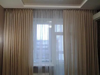 Тюль на потолочном карнизе