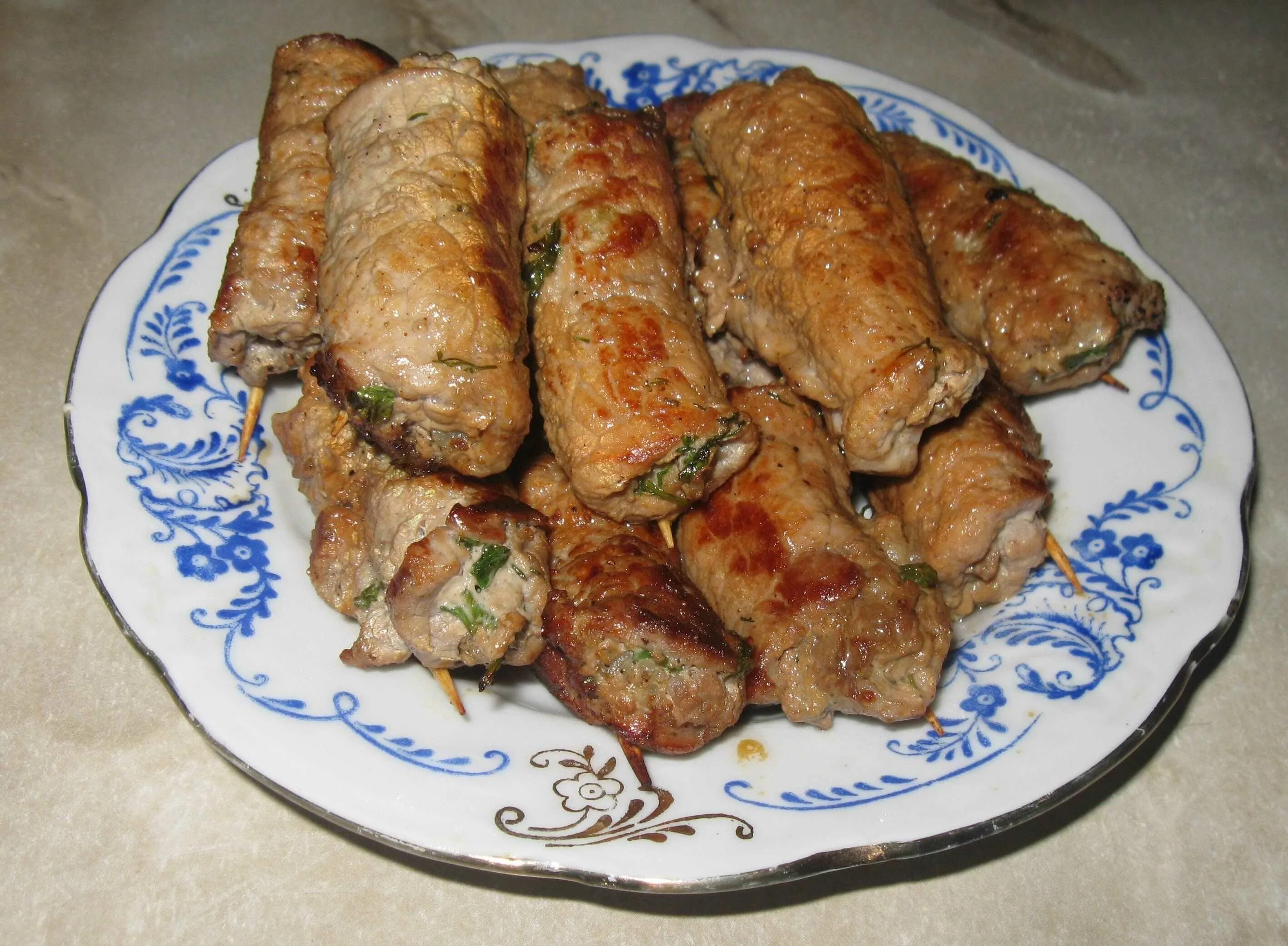 Мясные пальчики рецепты фото. Крученики волынские. крученики млинцы. крученики украинские. мясные пальчики, крученики.