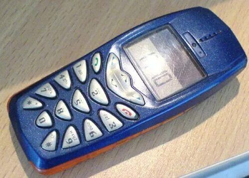 Неубиваемый мобильник Nokia 3310 снова поступит в продажу - KP.RU