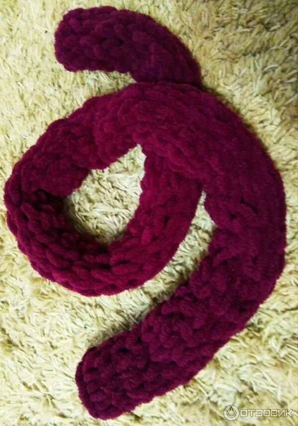 Ализе пуффи шарфик. Ализе пуффи снуд капюшон. Alize puffy шарф. Связать шарф из ализе. Шарф снуд из ализе пуффи.