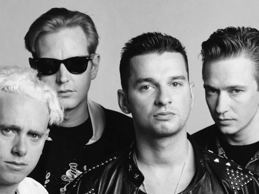 Депеш мод ин е. Группа depeche mode. группа depeche mode 1990. группа depeche mode в молодости. группа депеш мод сейчас.