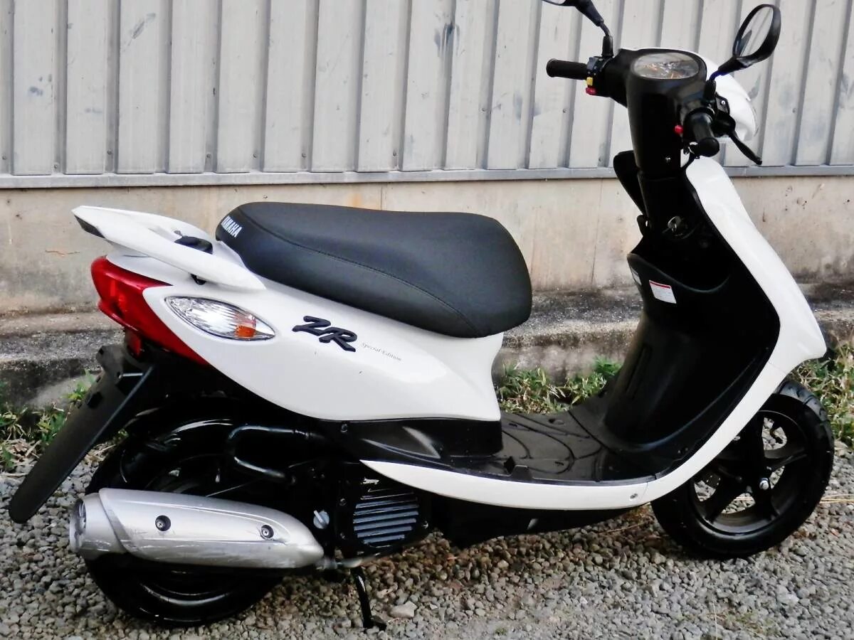 Yamaha jog sa. Yamaha super jog ZR. Yamaha jog ZR. Yamaha jog ZR Evolution. Скутер Yamaha jog ZR.