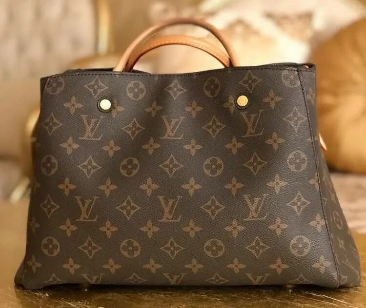 Оригинал сумки витон. Сумка Луи Виттон. Сумка Louis Vuitton th0058. Сумки Луи Виттон 2022. Сумка женская Луи вьютон Виттон.