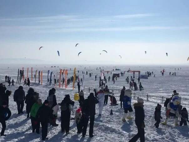 Жигулевское море в казани зимой. Фестиваль жигулевское море. Фестиваль жигулевское море. Жигулевское море сноукайтинг 23. Жигулевское море в казани зимой.