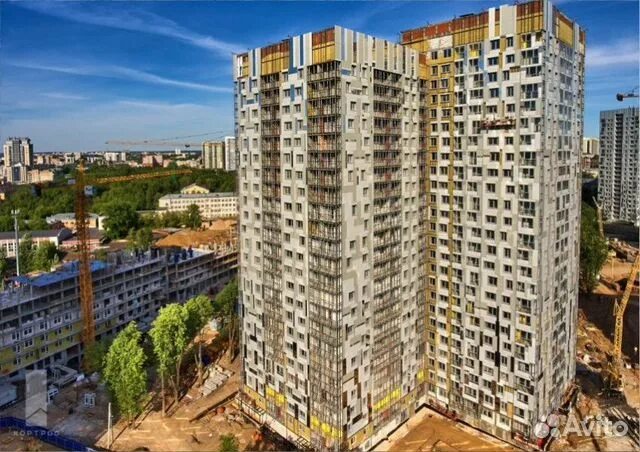 Жк гулливер пермь. Жк гулливер пермь. Пермь здание гулливер. Революции 52 пермь. Жк гулливер пермь революции 52б.