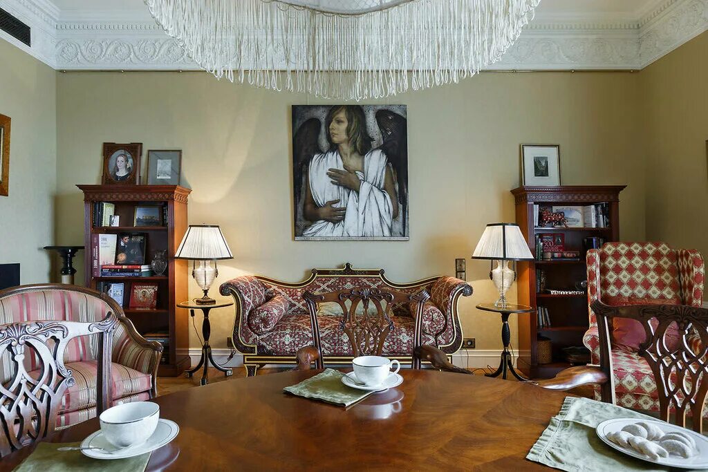 арт декор санкт петербург. арт декор санкт петербург. бордовый в интерьере. гостиная ар деко неоклассика. арт деко приморский 3 санкт-петербург.