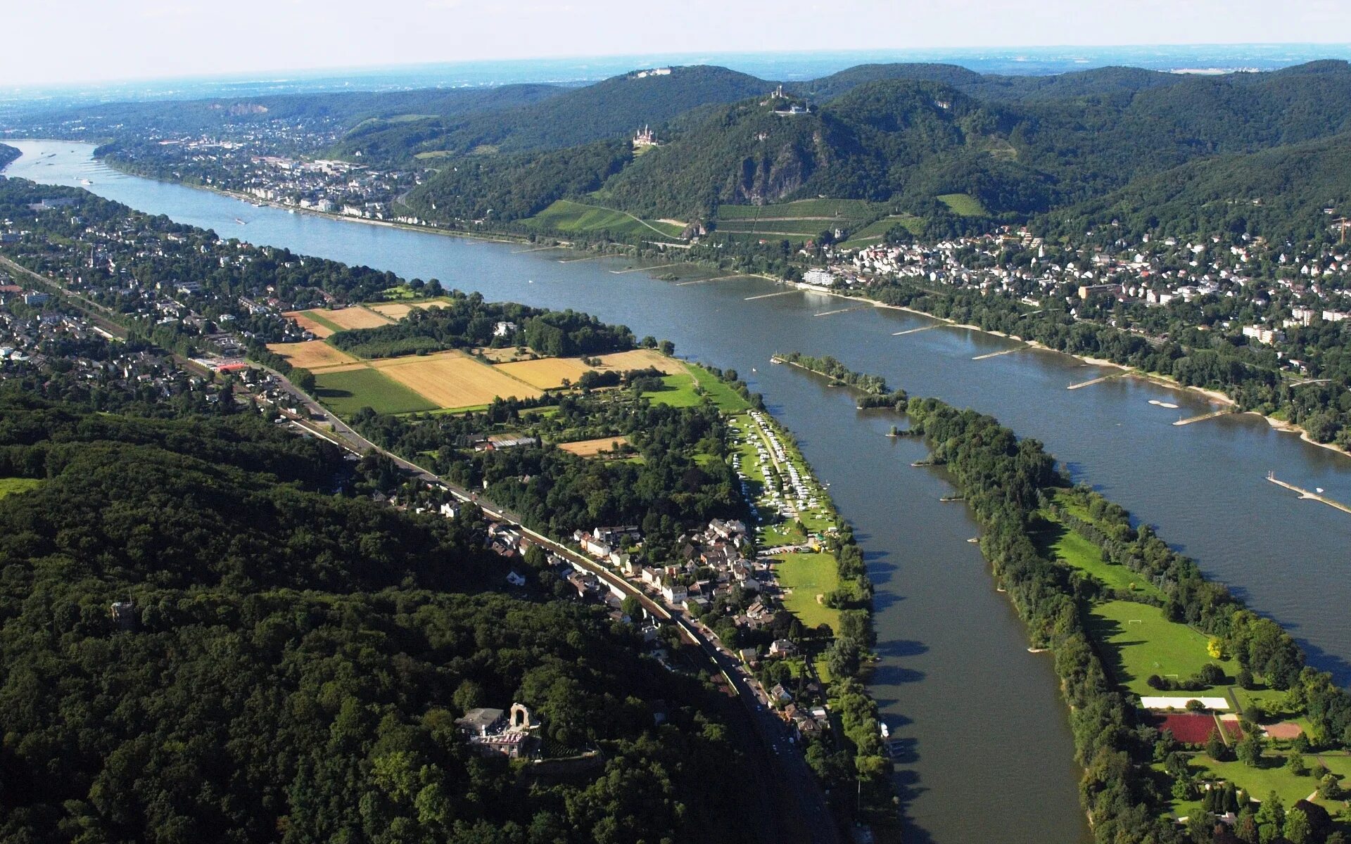 Как называется река германии. Rhein Германия. Река Rhein. РУР (приток Рейна). Река РУР В Германии.