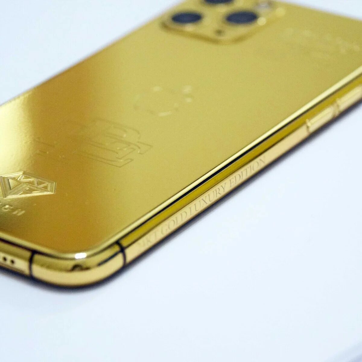 Iphone 11 Pro Gold. Iphone 13 золотой. Айфон 13 про Голд. Iphone 13 Pro золотой.